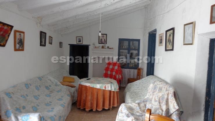 3 slaapkamer Finca/Landhuis te koop in Oria - € 108.000 (Ref: 7933466)