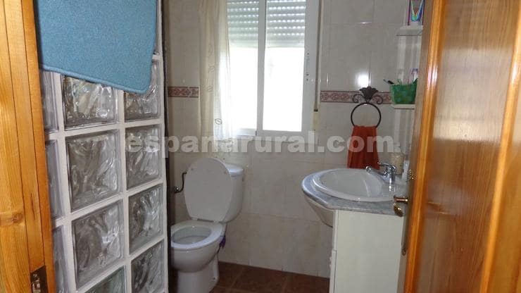 3 sypialnia Finka/Dom wiejski na sprzedaż w Purchena z basenem - 139 990 € (Ref: 8103005)