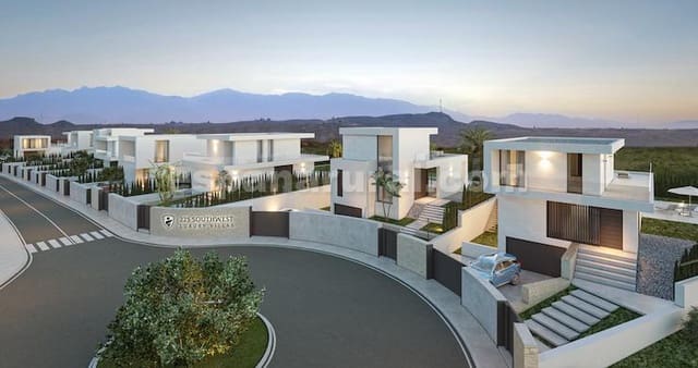 3 Zimmer Villa zu verkaufen in Vera Ciudad, Vera mit Pool - 499.000 € (Ref: 8153524)