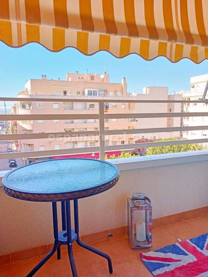 2 makuuhuone Huoneisto myytävänä paikassa Torrevieja - 140 000 € (Ref: 8164956)
