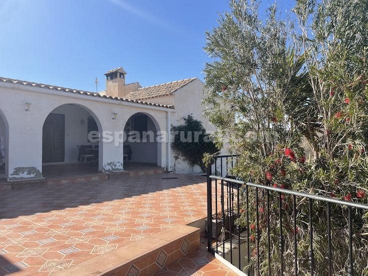 5 bedroom Finca/Country House for sale in Albox with pool - € 229,000 (Ref: 8222013)