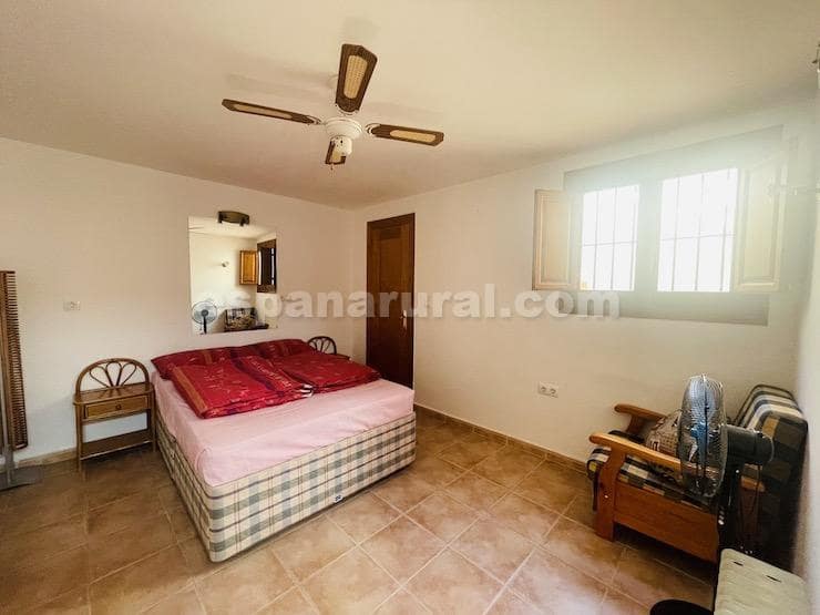 5 bedroom Finca/Country House for sale in Albox with pool - € 229,000 (Ref: 8222013)