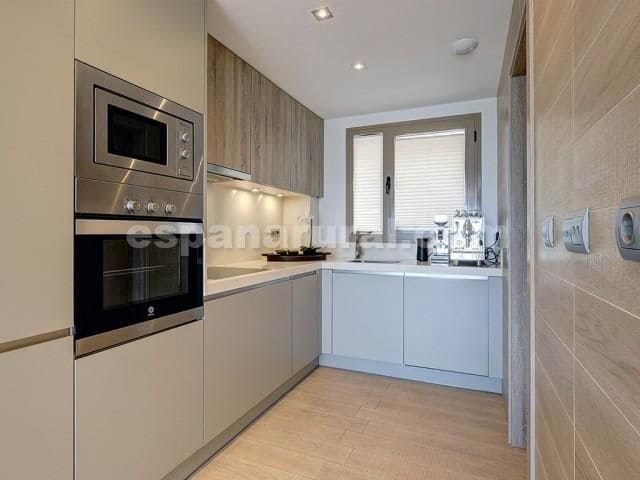 2 chambre Appartement à vendre à La Cala de Mijas avec piscine - 629 995 € (Ref: 8249641)