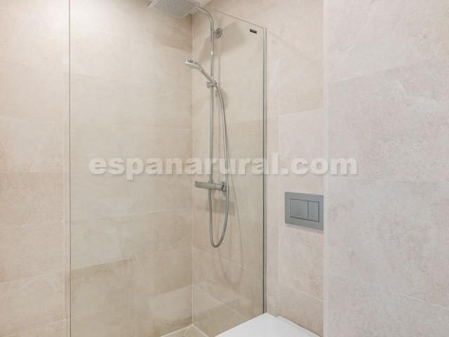 3 slaapkamer Appartement te koop in Benalmadena Costa met zwembad - € 1.250.000 (Ref: 8253379)