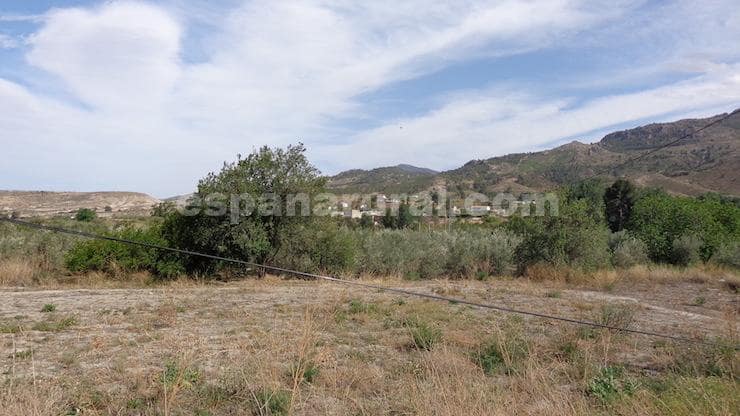 Finca/Herregård til salgs i Tijola - € 25 000 (Ref: 8267532)