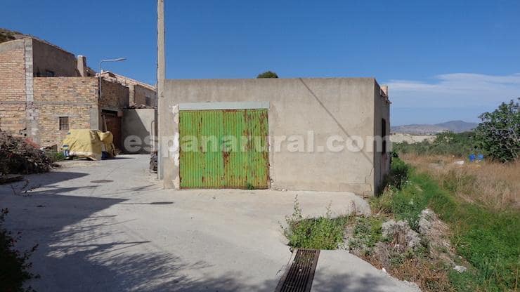 Finca/Herregård til salgs i Tijola - € 25 000 (Ref: 8267532)