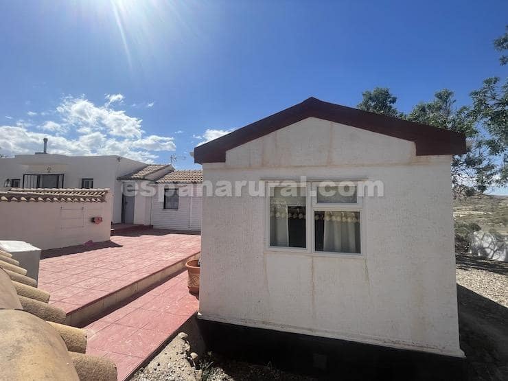 4 makuuhuone Maalaistalo myytävänä paikassa Albanchez - 99 950 € (Ref: 8310195)