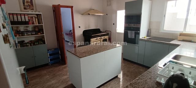 5 slaapkamer Finca/Landhuis te koop in Huércal-Overa - € 175.000 (Ref: 8317541)