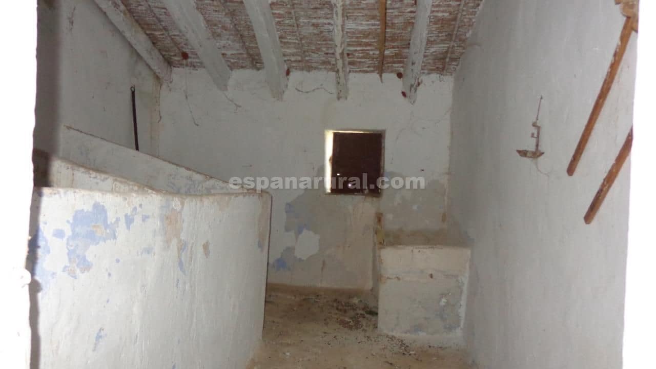 3 soveværelse Finca/Landehus til salg i Lubrin - € 46.000 (Ref: 8324148)