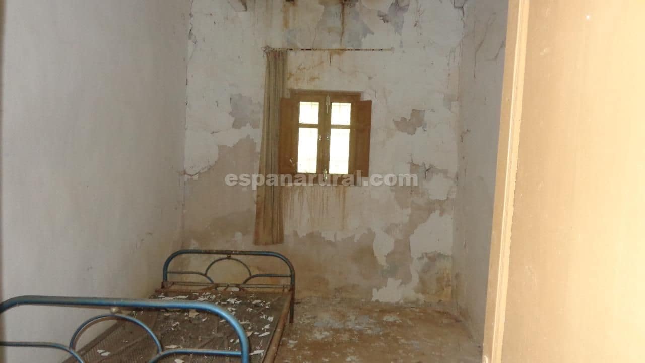 3 soveværelse Finca/Landehus til salg i Lubrin - € 46.000 (Ref: 8324148)