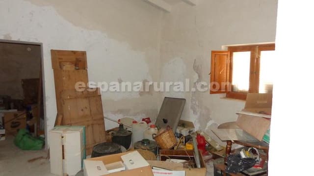 6 slaapkamer Finca/Landhuis te koop in Lubrín - € 129.000 (Ref: 8331110)