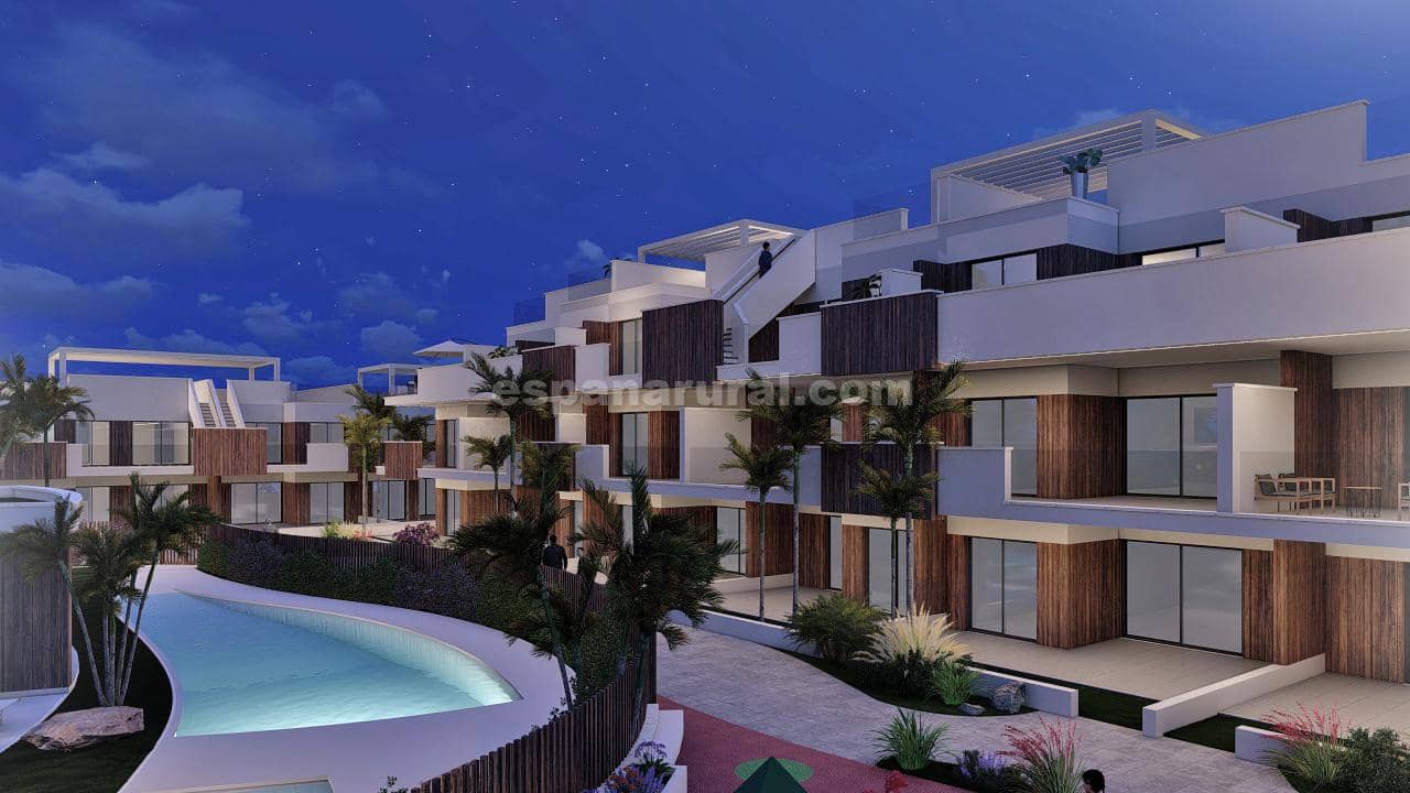 2 bedroom Apartment for sale in Pilar de la Horadada with pool - € 249,000 (Ref: 8419112)