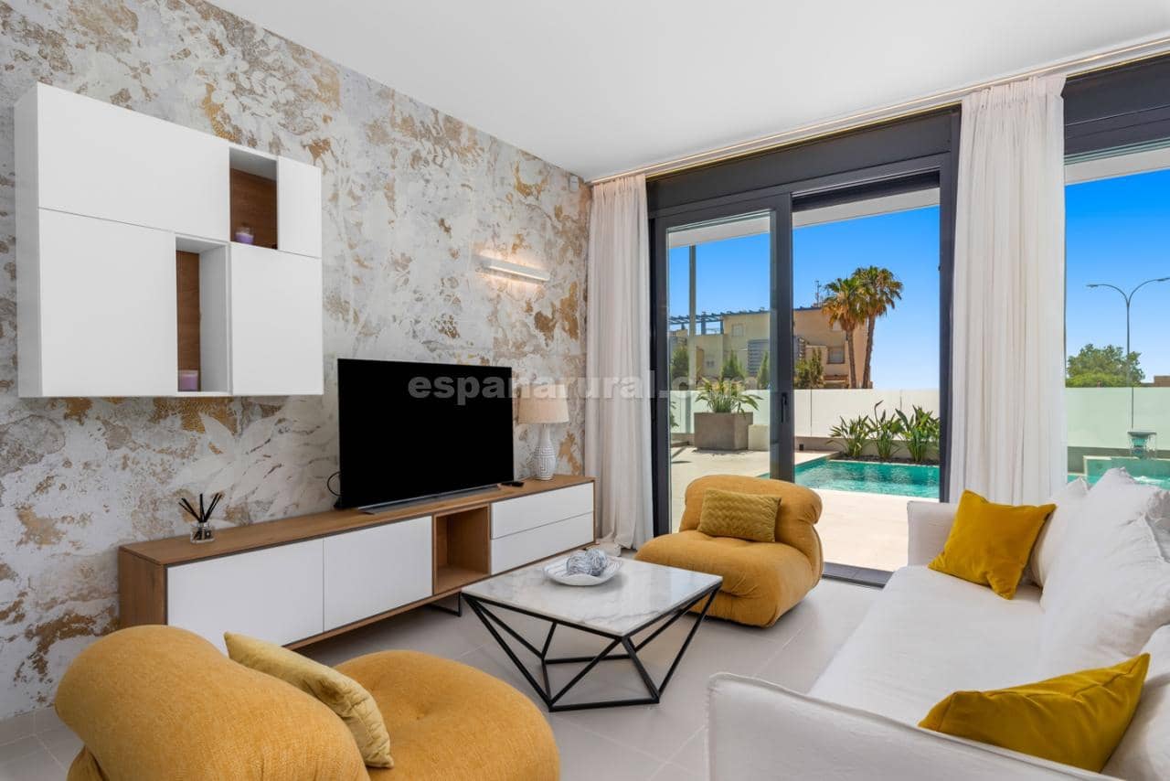 4 bedroom Villa for sale in Dehesa de Campoamor with pool - € 1,600,000 (Ref: 8438337)