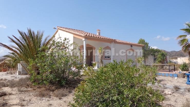 3 soveværelse Finca/Landehus til salg i Urracal - € 149.950 (Ref: 8541814)