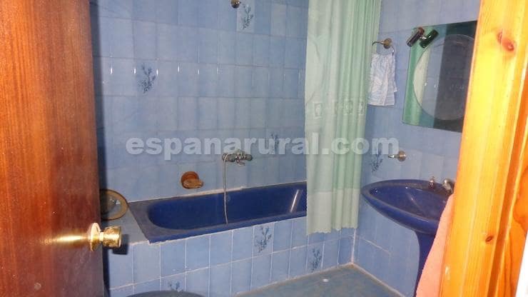 Townhouse for sale in Tijola - € 76,000 (Ref: 8544177)