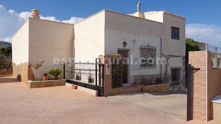 3 soveværelse Finca/Landehus til salg i Olula del Rio - € 99.000 (Ref: 8544178)