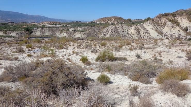 Grunde uden byggetilladelser til salg i Urracal - € 15.500 (Ref: 8559509)