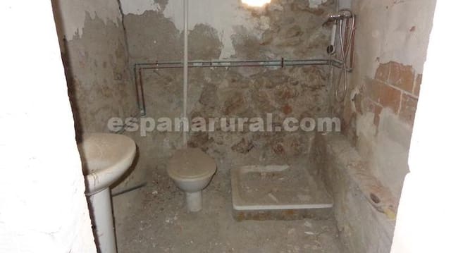 1 soveværelse Byhus til salg i Bayarque - € 19.000 (Ref: 8590237)