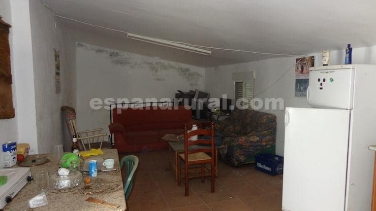 4 soveværelse Byhus til salg i Urracal - € 35.000 (Ref: 8590239)