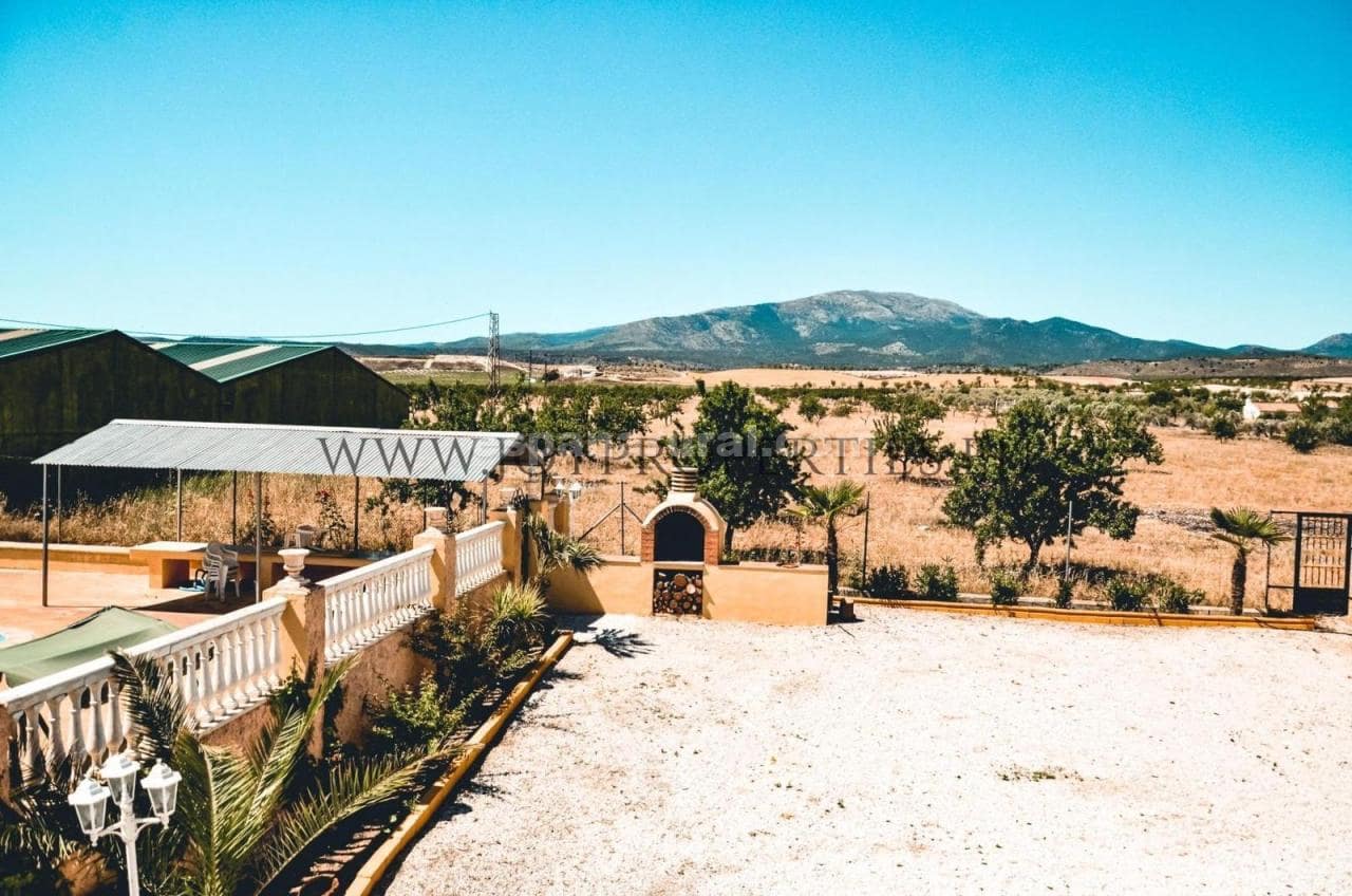 5 soveværelse Villa til salg i Caniles med swimmingpool - € 874.950 (Ref: 8599001)