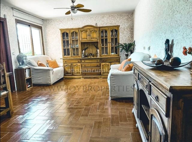 5 soveværelse Villa til salg i Caniles med swimmingpool - € 874.950 (Ref: 8599001)