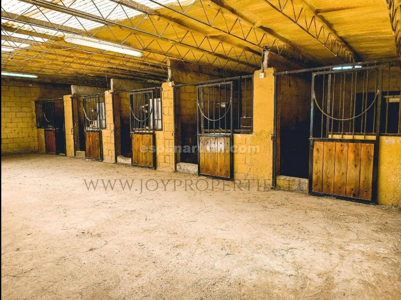 5 soveværelse Villa til salg i Caniles med swimmingpool - € 874.950 (Ref: 8599001)