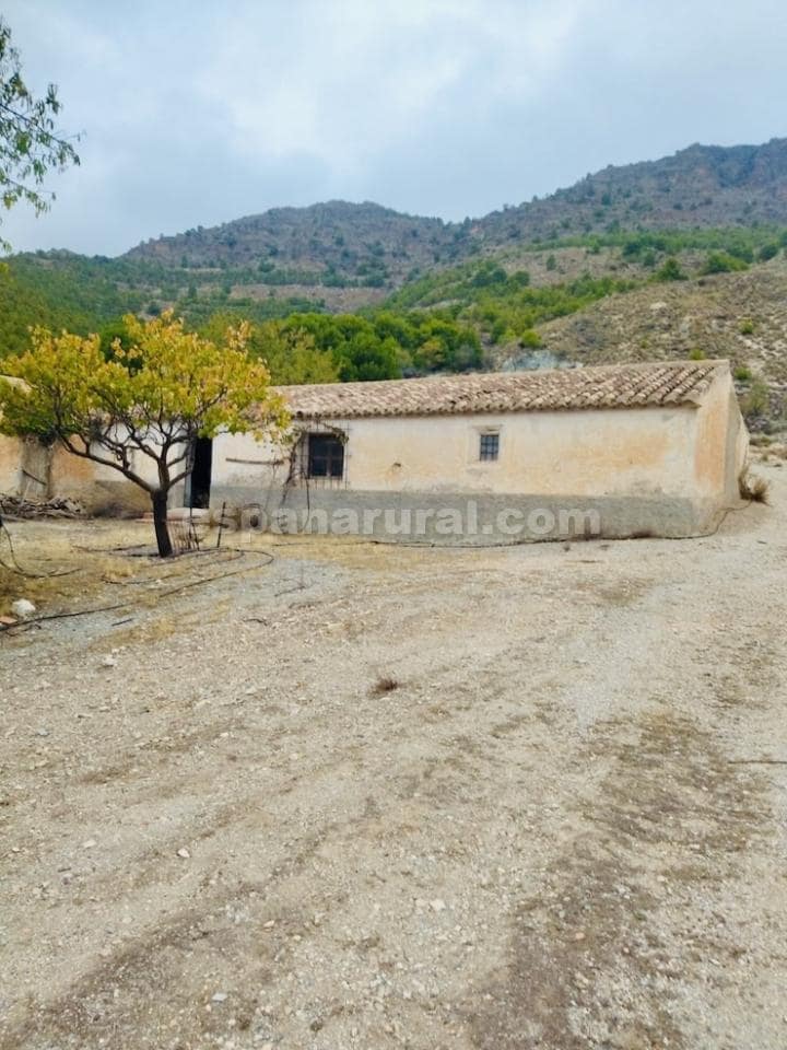 3 slaapkamer Finca/Landhuis te koop in Lucar - € 110.000 (Ref: 8603292)