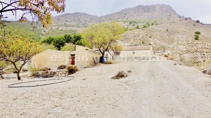 3 slaapkamer Finca/Landhuis te koop in Lucar - € 110.000 (Ref: 8603292)