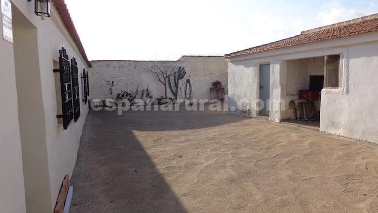 7 soverom Finca/Herregård til salgs i Huercal-Overa - € 400 000 (Ref: 8723588)