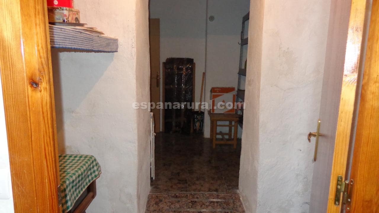 4 soveværelse Byhus til salg i Caniles - € 75.000 (Ref: 8788856)