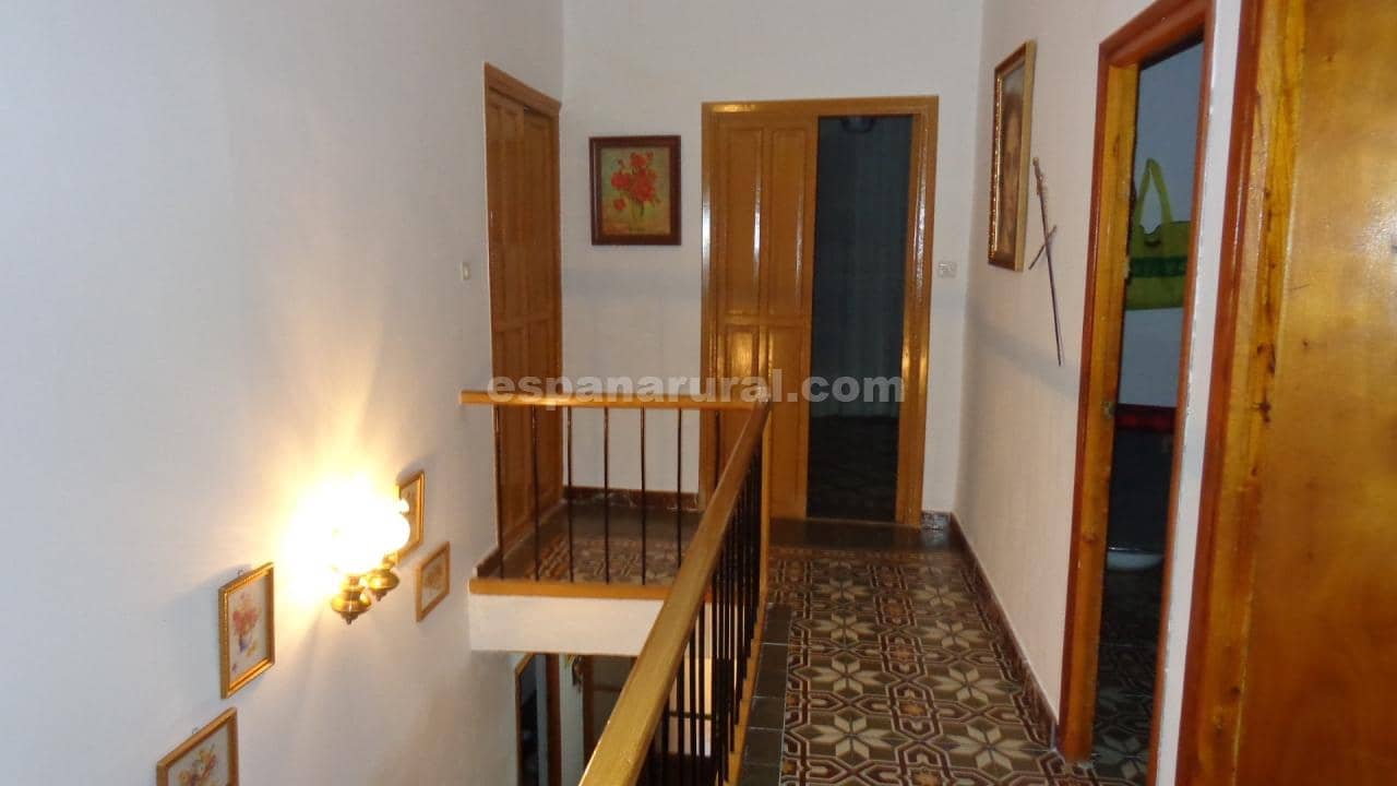 4 soveværelse Byhus til salg i Caniles - € 75.000 (Ref: 8788856)