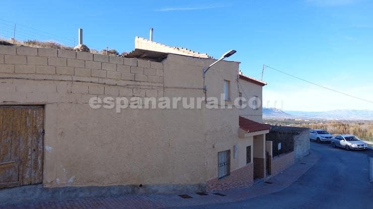 3 slaapkamer Huis te koop in Caniles - € 92.500 (Ref: 8788857)