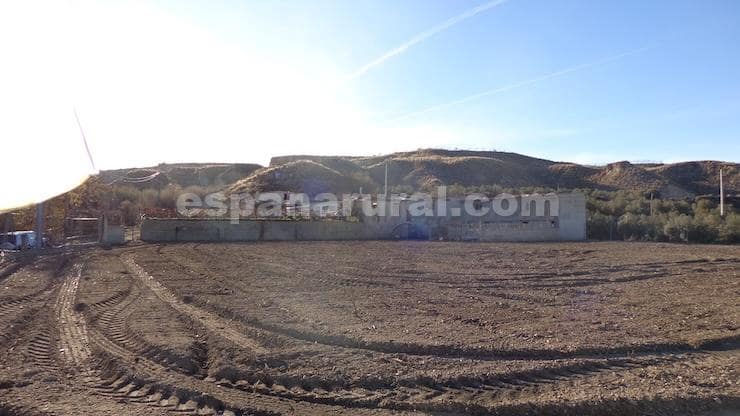 4 soveværelse Finca/Landehus til salg i Caniles - € 130.000 (Ref: 8788858)