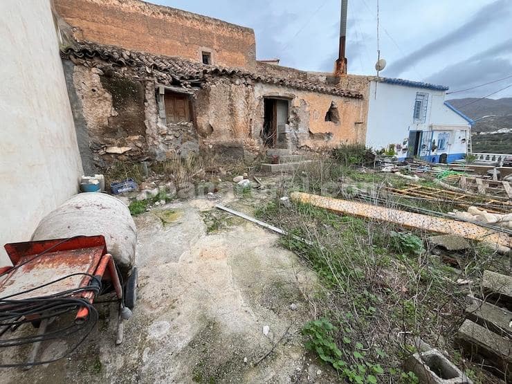 Finca/Casa di Campagna in vendita in Oria - 28.000 € (Rif: 8788859)