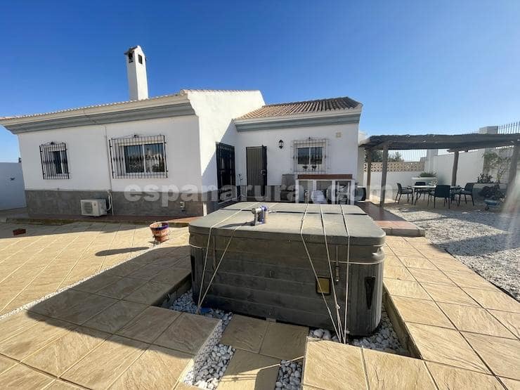 3 slaapkamer Villa te koop in Albox - € 239.000 (Ref: 8803997)