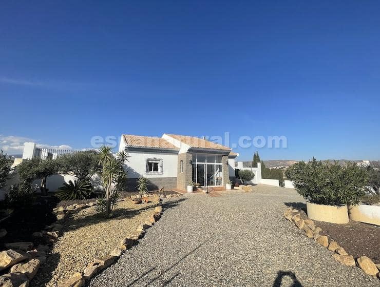 3 slaapkamer Villa te koop in Albox - € 239.000 (Ref: 8803997)