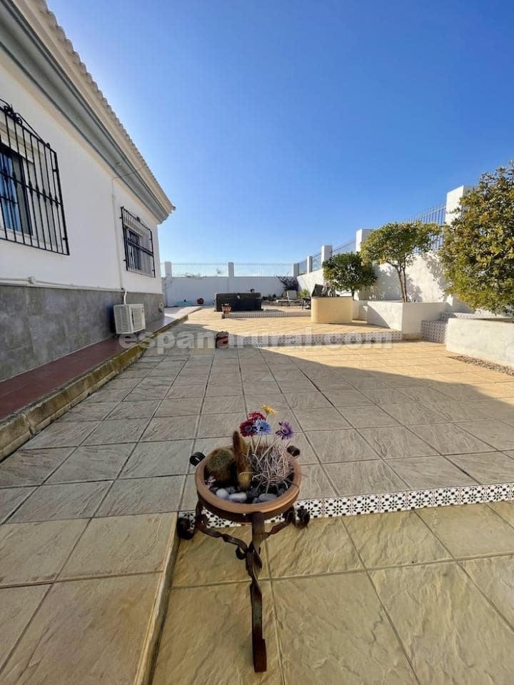 3 slaapkamer Villa te koop in Albox - € 239.000 (Ref: 8803997)