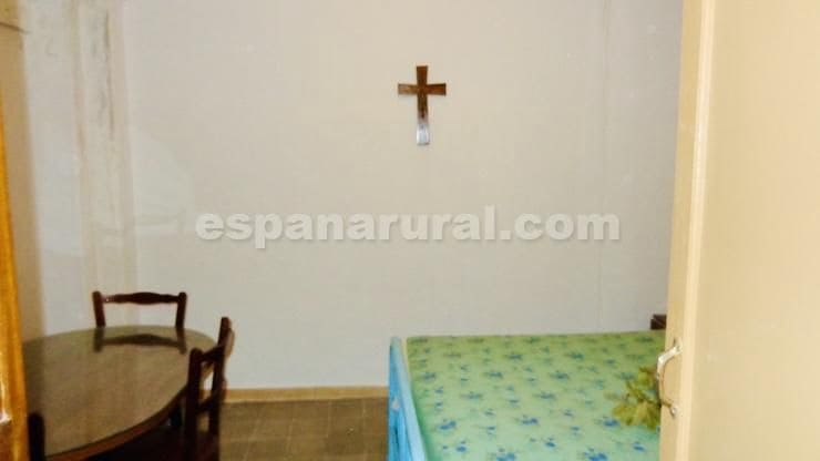 4 soveværelse Finca/Landehus til salg i Baza - € 159.000 (Ref: 8824473)