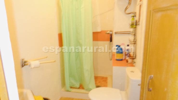 4 soveværelse Finca/Landehus til salg i Baza - € 159.000 (Ref: 8824473)