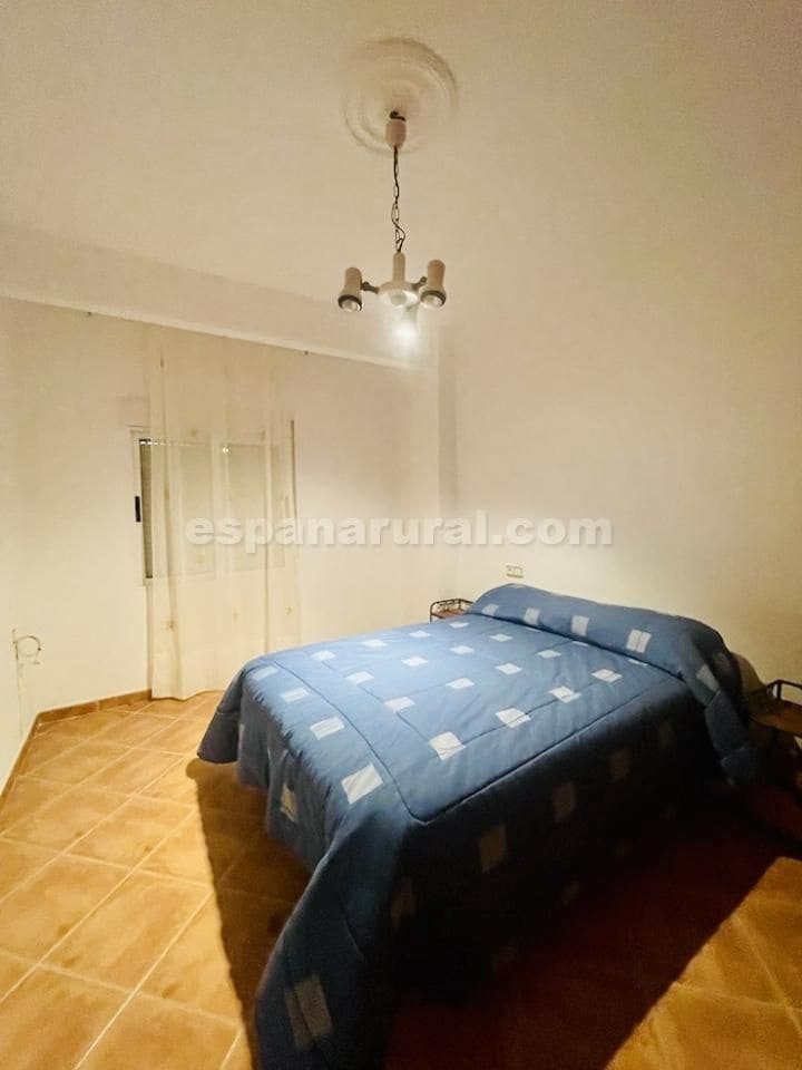 4 bedroom Finca/Country House for sale in Albox - € 129,000 (Ref: 8856789)