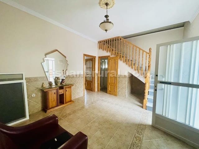 4 slaapkamer Finca/Landhuis te koop in Albox - € 129.000 (Ref: 8856789)