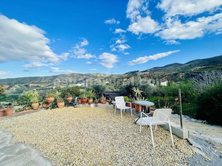 4 soveværelse Finca/Landehus til salg i Arboleas - € 149.999 (Ref: 8864291)