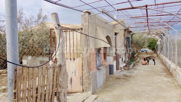 3 bedroom Finca/Country House for sale in Puerto Lumbreras - € 160,000 (Ref: 8887408)