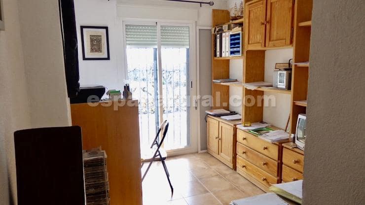 4 soveværelse Villa til salg i Baza med swimmingpool - € 178.000 (Ref: 8887409)