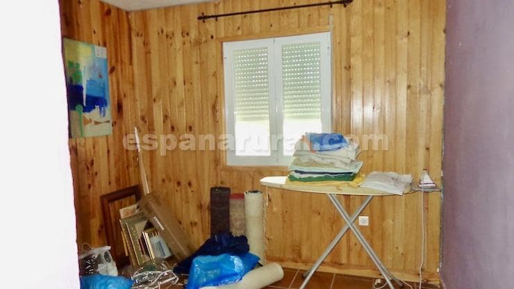 4 soveværelse Villa til salg i Baza med swimmingpool - € 178.000 (Ref: 8887409)