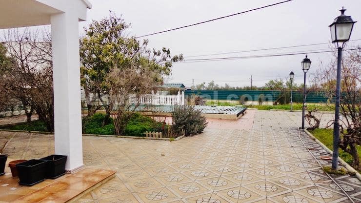 4 soveværelse Villa til salg i Baza med swimmingpool - € 275.000 (Ref: 8887410)