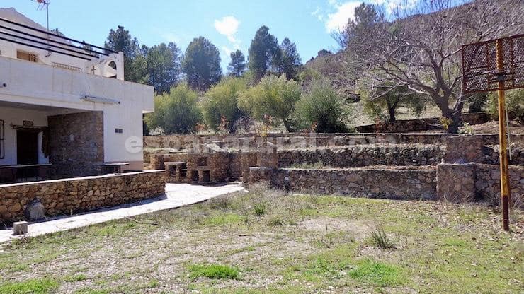 9 soveværelse Finca/Landehus til salg i Sierro - € 210.000 (Ref: 8892028)