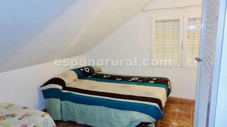 7 soverom Villa til salgs i Baza med svømmebasseng - € 325 000 (Ref: 8936436)