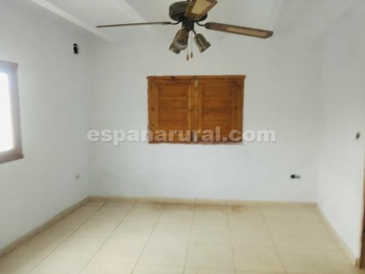 3 slaapkamer Finca/Landhuis te koop in Albox - € 55.000 (Ref: 8969758)