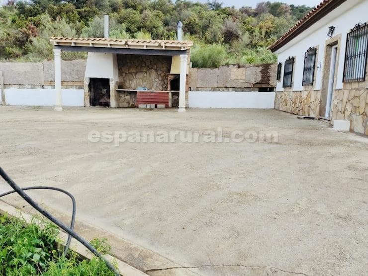 2 soveværelse Finca/Landehus til salg i Chercos - € 86.000 (Ref: 9000786)